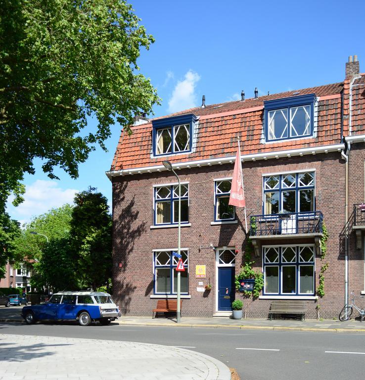 Logis Pastis Hotel Maastricht Exterior photo